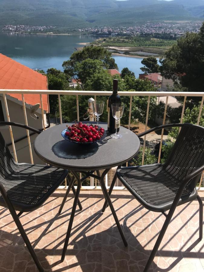 Apartmani Lidija Karin Donji Donji Karin Εξωτερικό φωτογραφία