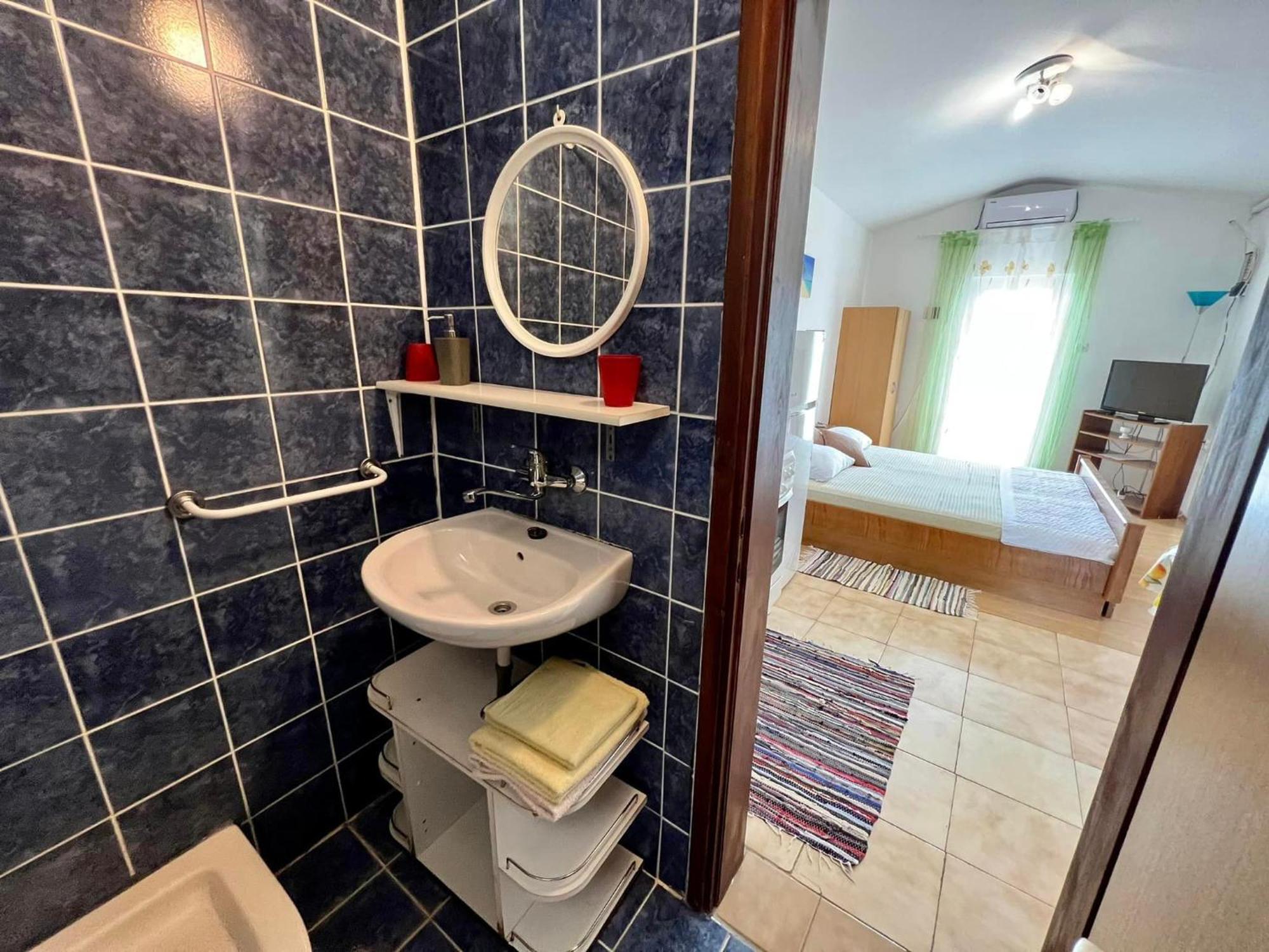 Apartmani Lidija Karin Donji Donji Karin Εξωτερικό φωτογραφία