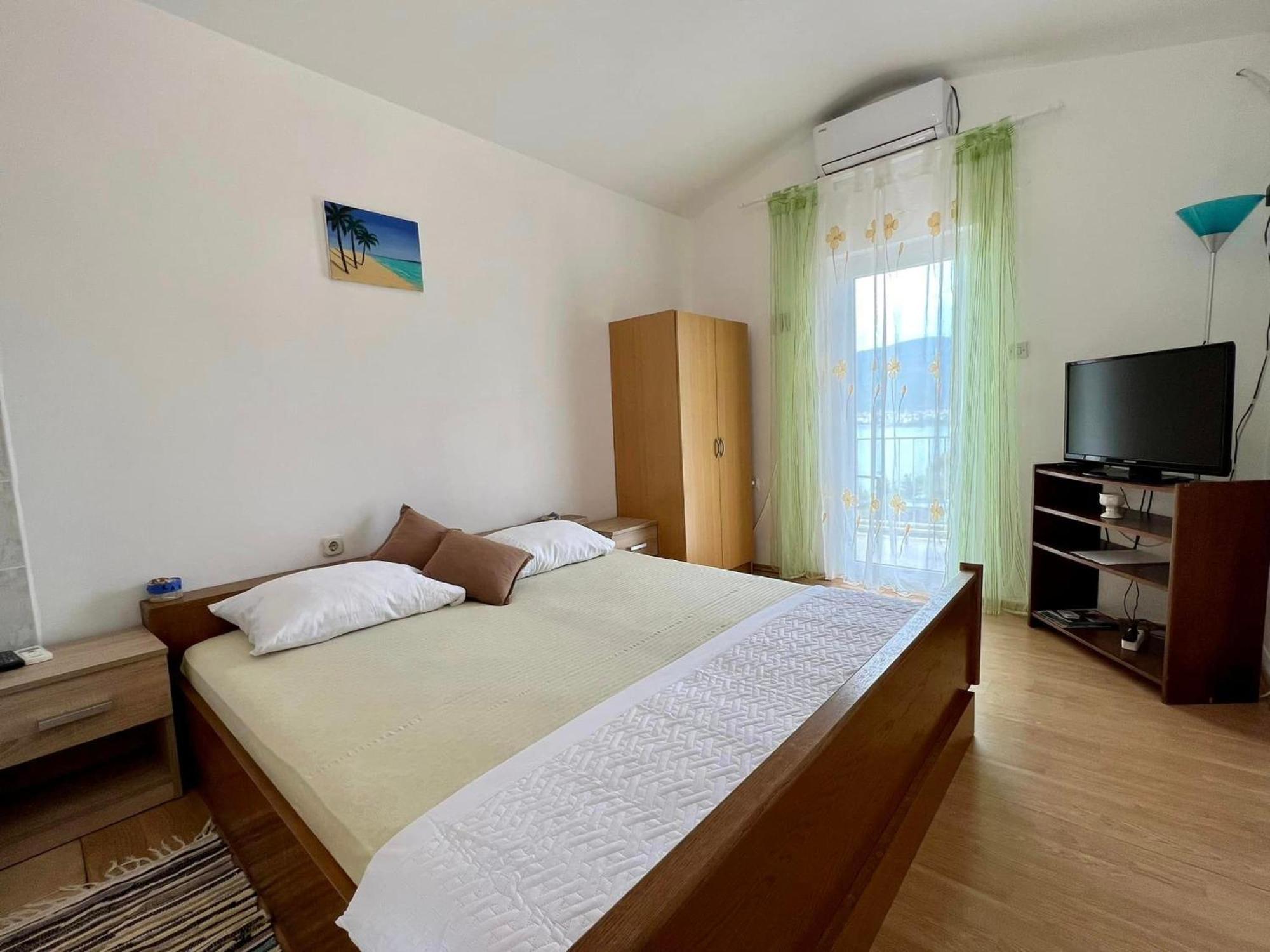 Apartmani Lidija Karin Donji Donji Karin Εξωτερικό φωτογραφία