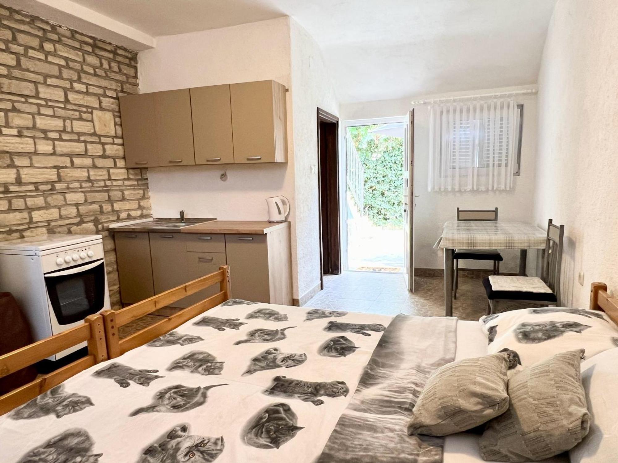 Apartmani Lidija Karin Donji Donji Karin Εξωτερικό φωτογραφία